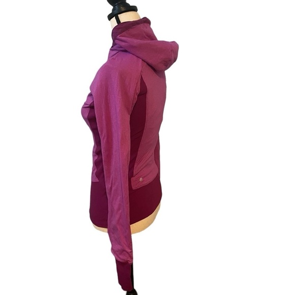 Lululemon In Flux Reversible Jacket in Regal Plum Sz 6 - Picture 3 of 14